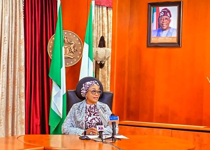 FIRST LADY, SENATOR OLUREMI TINUBU, COMMISSIONS DIGITAL LEARNING CENTERS ACROSS 10 STATES