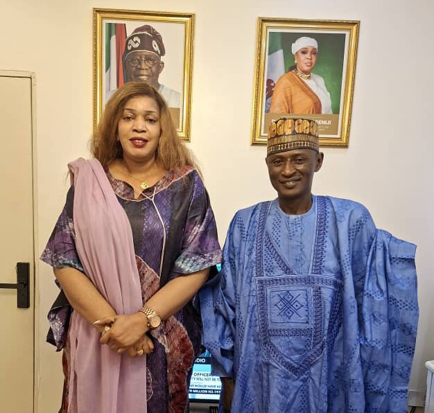 *THE DIRECTOR GENERAL OF REMI TINUBU SUPPORT ORGANIZATION, HON. YUSI BUBA, PAYS COURTESY VISIT TO DR. YETUNDE ADENIJI*